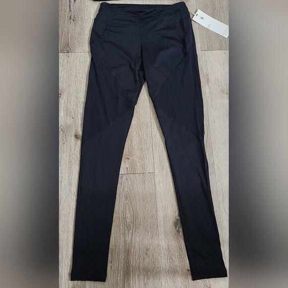 NWT Varley Black Leggings with Mesh Panels Size S - Picture 1 of 6